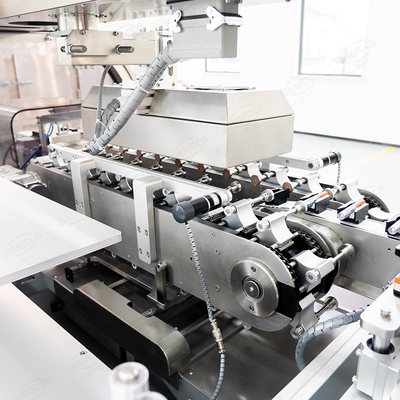 Machine à étiquettes de douille automatique horizontale de rétrécissement petite machine de conditionnement de produits
