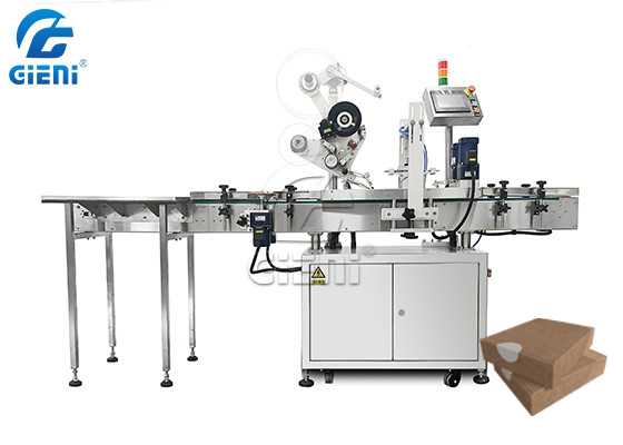 Trois côtés enferment dans une boîte la machine à étiquettes faisante le coin avec la machine de presse de label de carton de deux extrémités